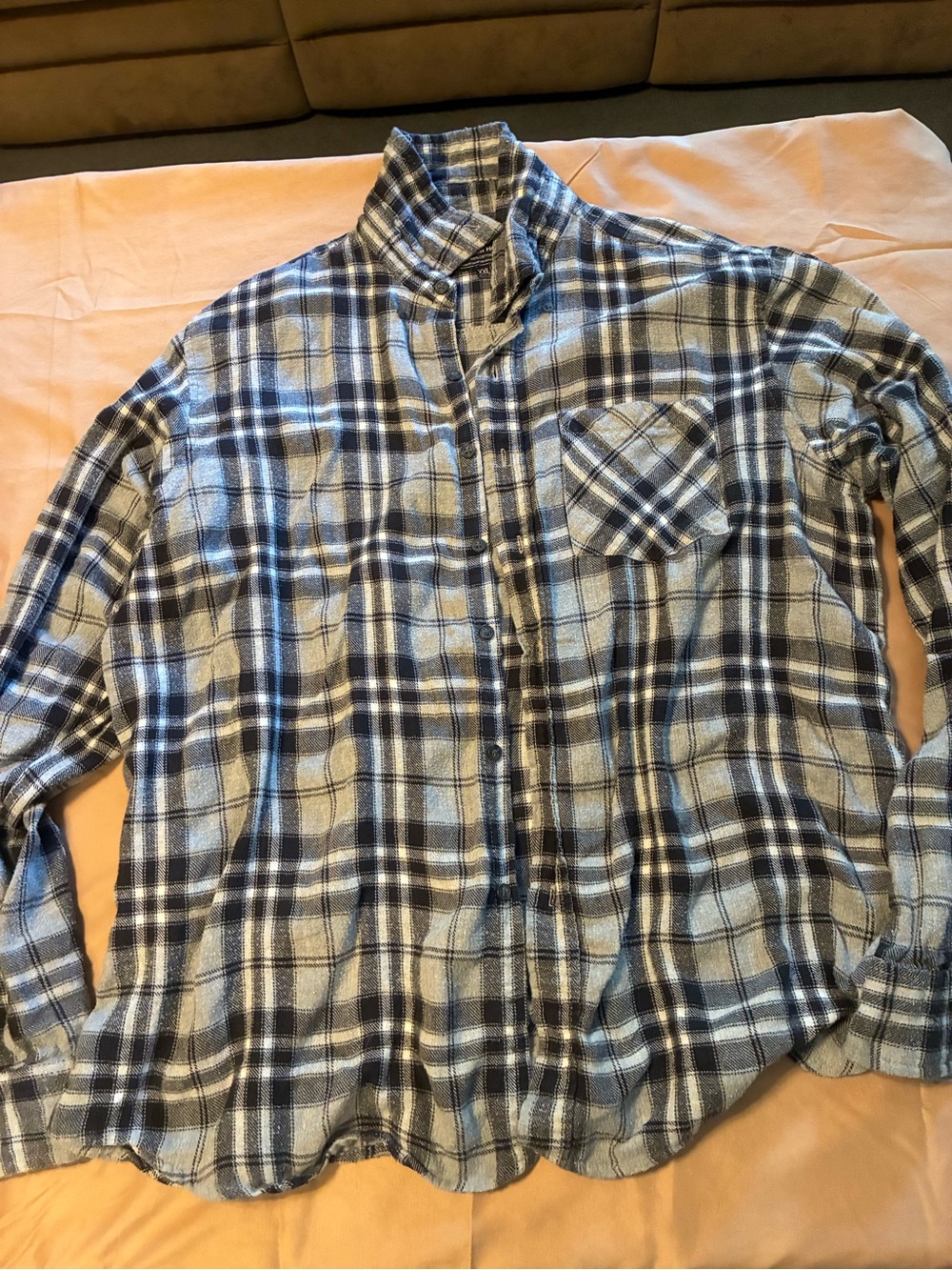 Classic Men's Plaid Button-Down Shirt - Black & Gray